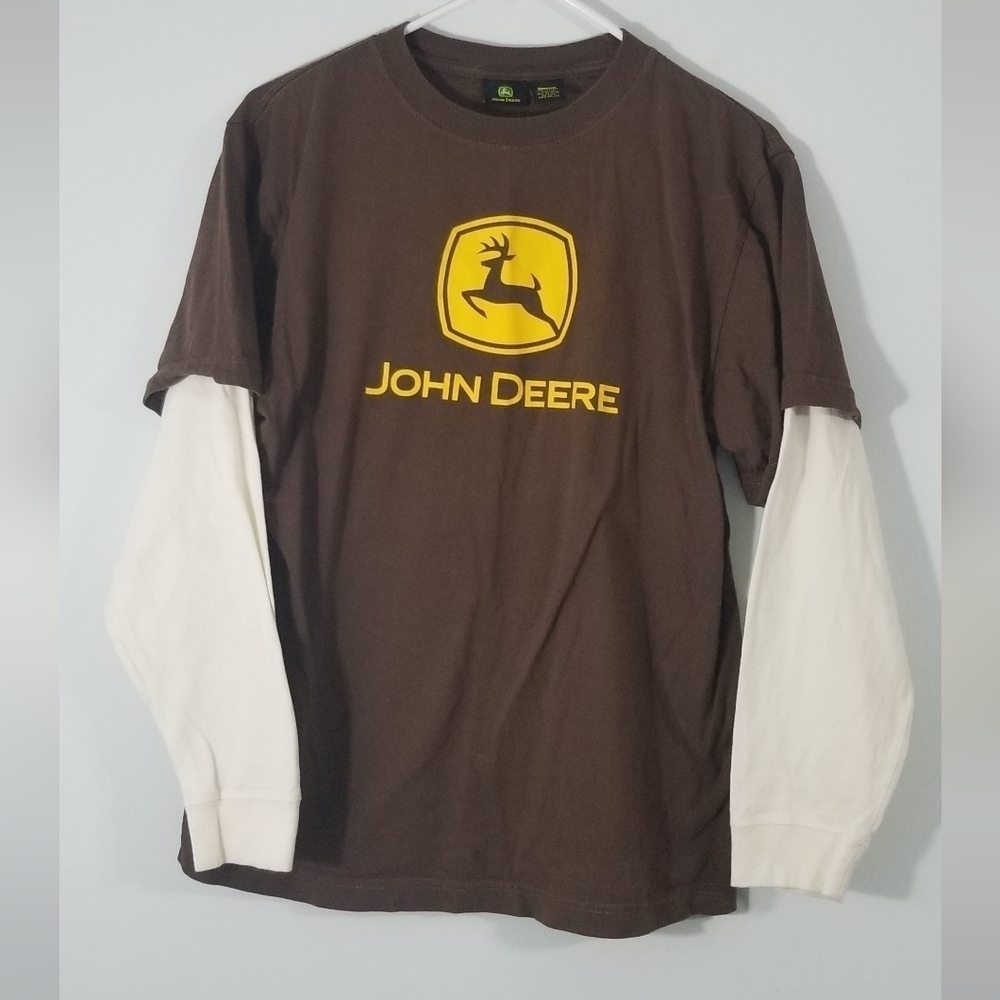 John Deere Long Sleeve Layered Tee. Boys Size 18 XL. Brown with Signature Emblem